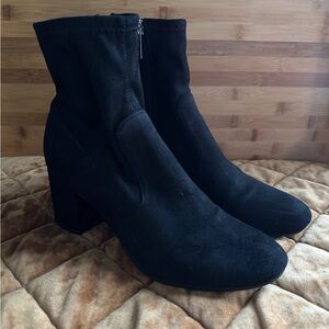Elegant Black Women's Ankle Boots
